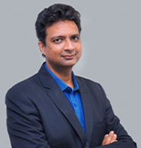 Dr Vijay Agarwal, medical oncologist